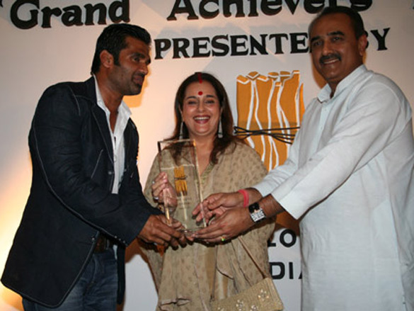 grand achievers award presented by we love india 3