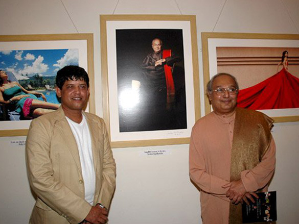 amitabh bachchan at rajan chaugles photo exhibition 6