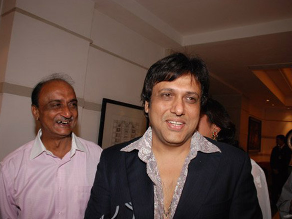 amitabh bachchan releases dev anand autobiography romancing with life 20