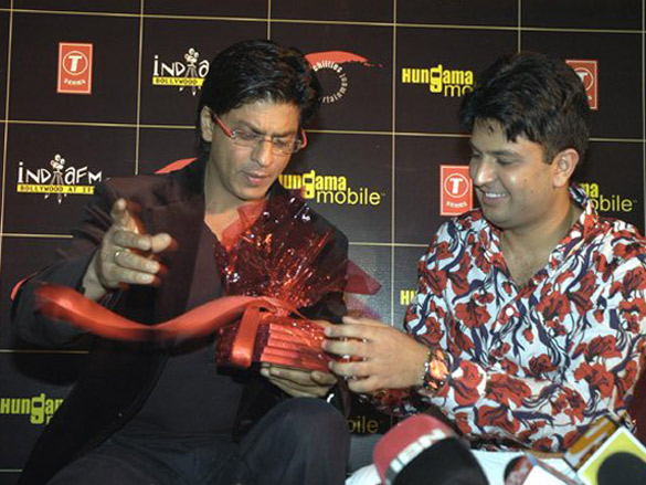 hungama mobile brings shahrukh on your mobile 7