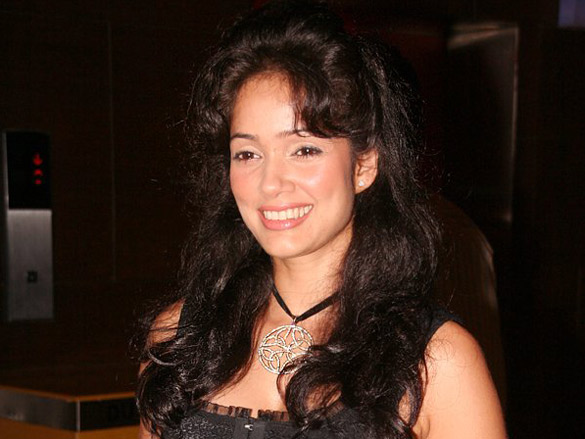 premiere of manorama six feet under 4