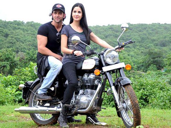 katrina kaif takes hrithik for a zindagi na milegi dobara bike ride 7