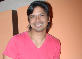 Shaan to endorse Shure Professional headphones?