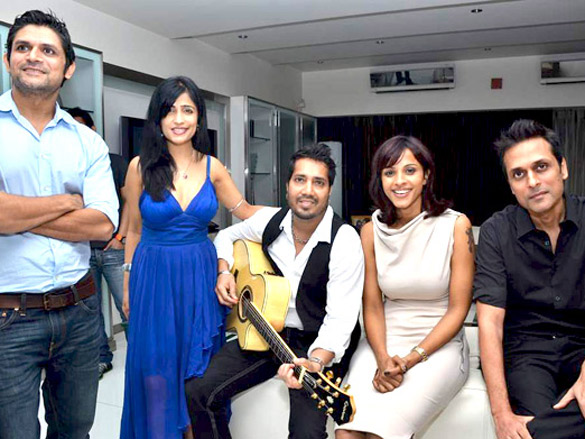 ekta kapoor and sanjay guptas private dinner for strings 7