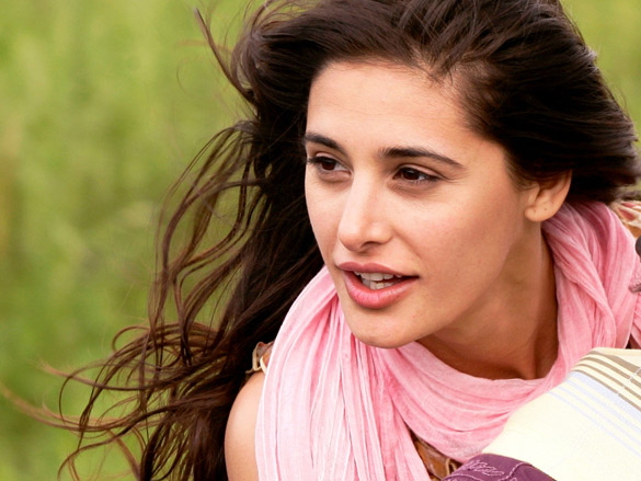 nargis fakhri 35