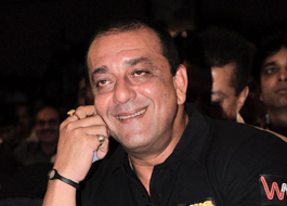 Sanjay Dutt to feature in a cameo in Desi Boyz and Student Of The Year