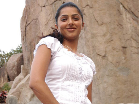 bhumika chawla 16