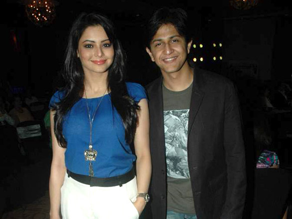 hrishita bhatt at shakal pe mat ja press meet 5