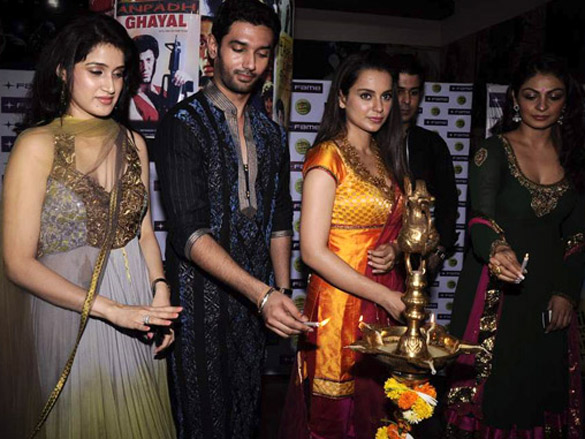 kangna at diwali celebrations to promote miley naa miley hum 2