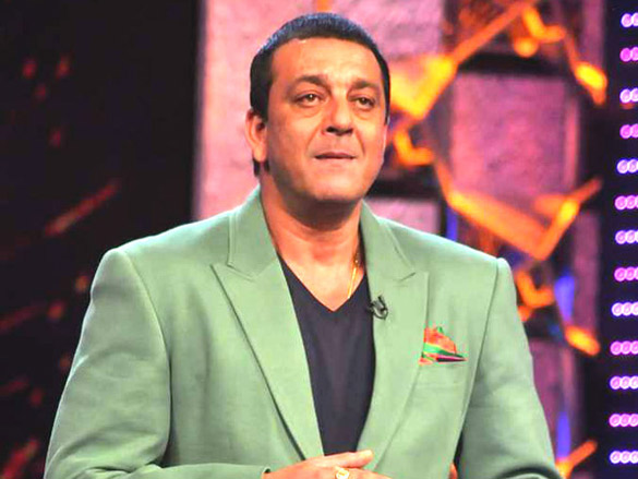 ranbir kapoor on the sets of bigg boss season 5 12