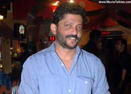 Nishikant Kamath signs a film for Love, Action, Comedy Films