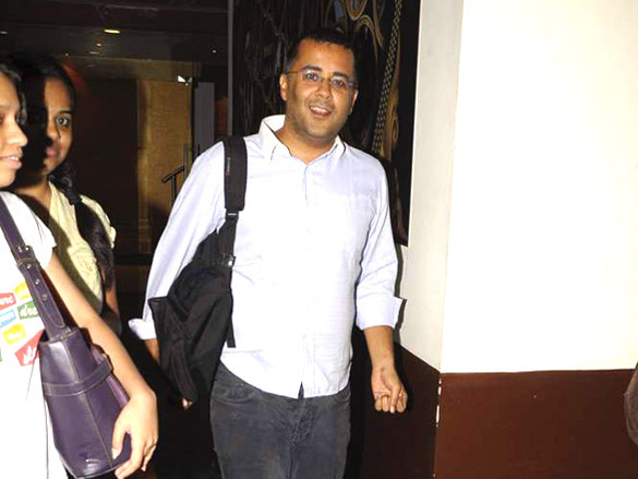 vivek oberoi and arshad warsi at the dirty picture screening 8