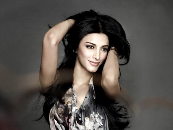 shruti haasan 23