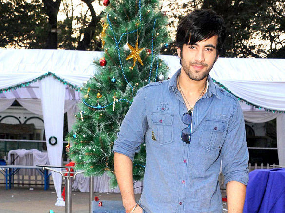 karanvir sharma and shaurya chauhan promotes sadda adda at the race course 8