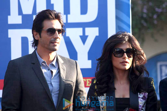 chitrangda and arjun at mid day race 6