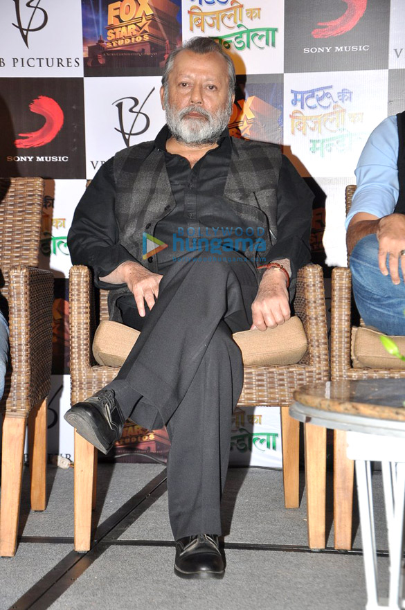 press conference of matru ki bijlee ka mandola 8