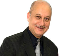 Anupam to skip Golden Globe Awards for Special 26 Anupam to skip Golden Globe Awards for Special 26