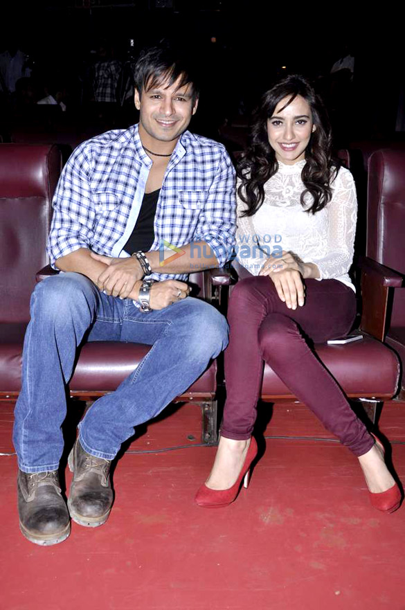 trailor launch of jayanta bhai ki luv story 7