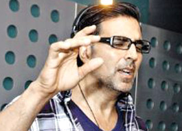 Akshay croons for Special 26