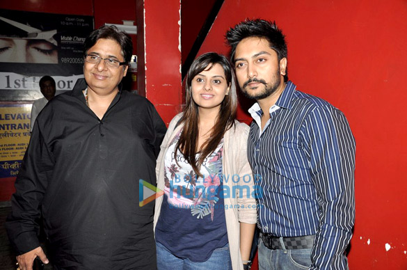 special screening of race 2 36