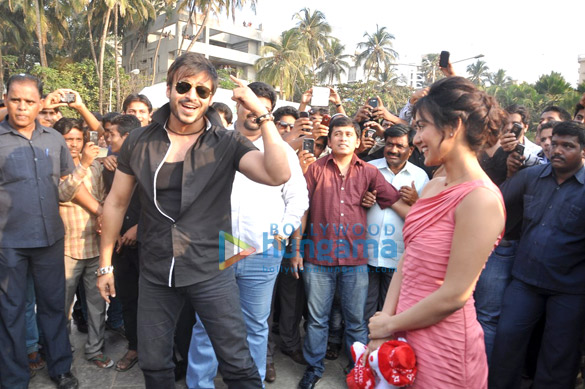vivek proposes neha for jayanta bhai ki luv story promotions 3