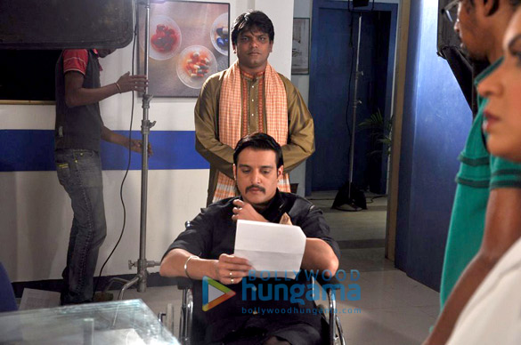 mahie jimmy on the sets of tv serial shapath 4