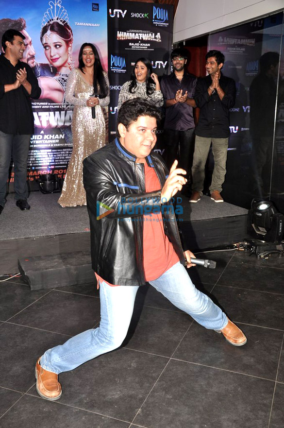 sonakshi sinha unveils himmatwalas item number 10