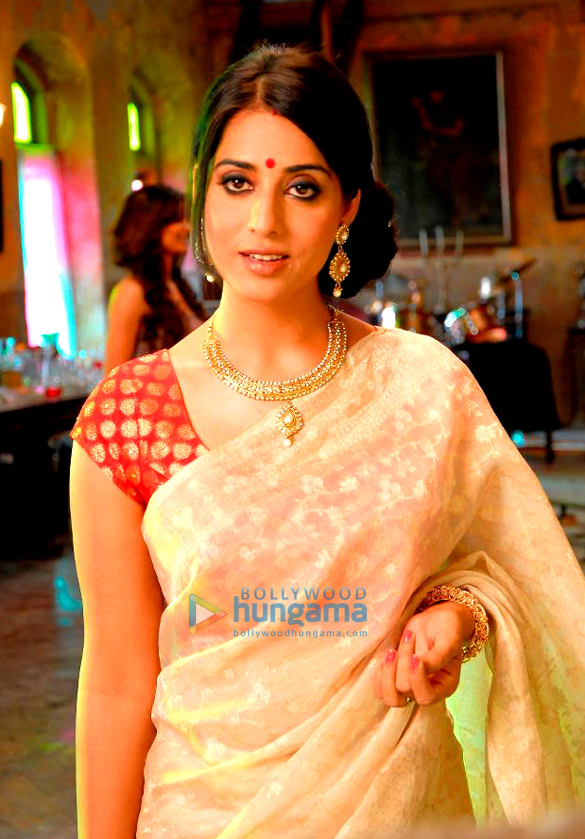 saheb biwi aur gangster returns 19