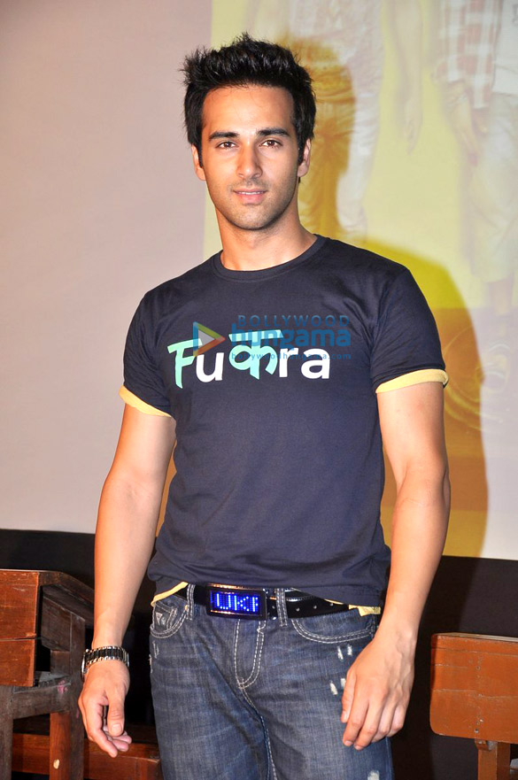 farhan ritesh unveil the first look of fukrey 9