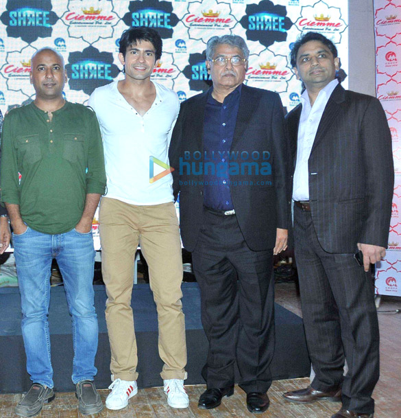 cast and crew of shree promote their film at shanmukhananda auditorium 7