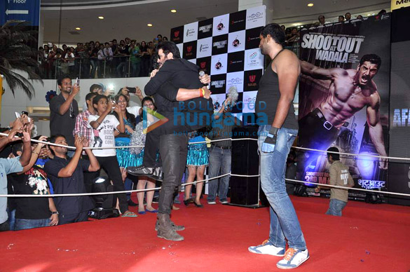 john anil tusshar promote shootout at wadala at infinity mall malad 8