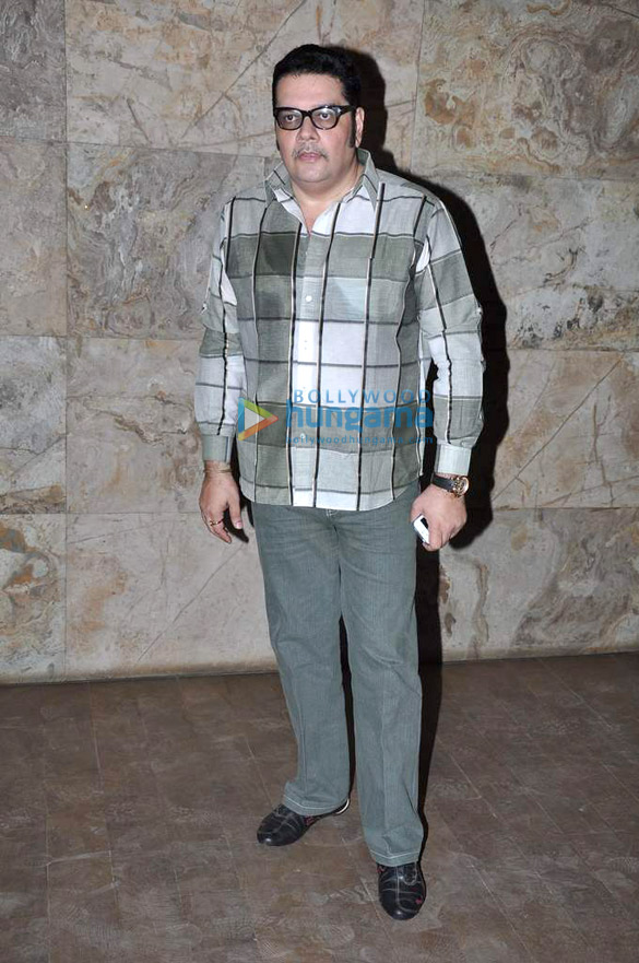 aamir juhi watch qsqt on its 25th anniversary 20