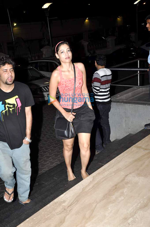 anil kapoors screening of shootout at wadala for his family 5