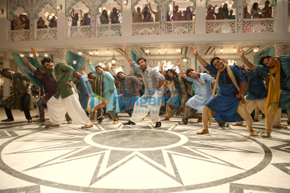 yeh jawaani hai deewani 76