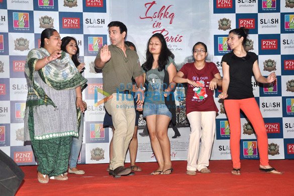 preity zinta promotes ishkq in paris at r city mall 4
