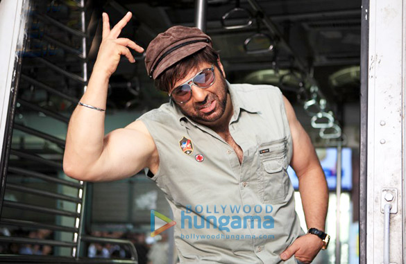yamla pagla deewana 2 117