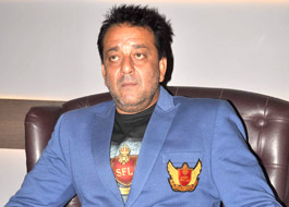 Dutt gets kitchen duty in prison