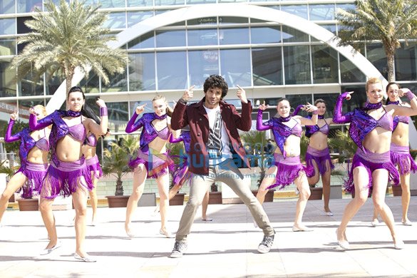 ramaiya vastavaiya 120