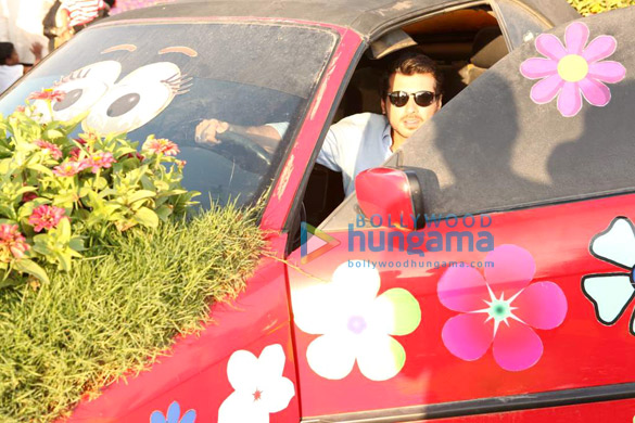 dilliwaali zaalim girlfriend 2