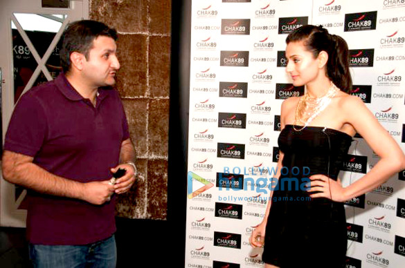 ameesha patel puja gupta promote shortcut romeo in london 10