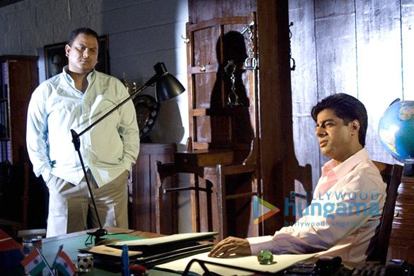 red movie still 10