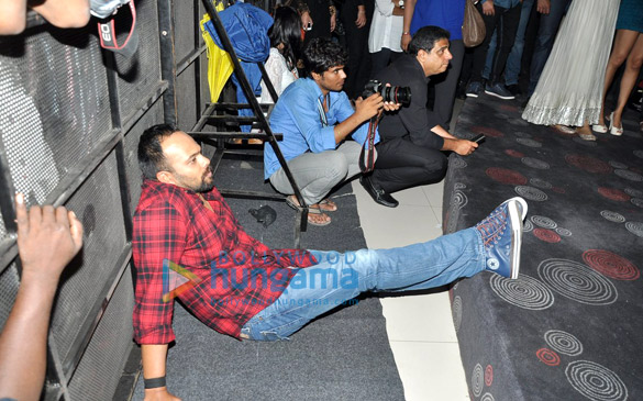 shahrukh deepika at the trailer launch of chennai express 13