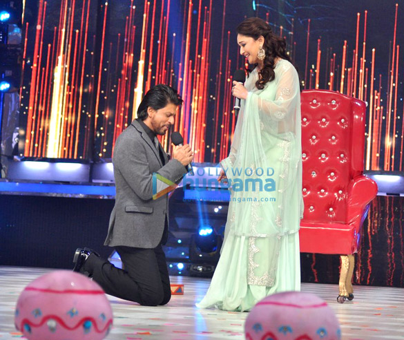 shahrukh madhuri on jhalak dikhhla jaa chennai express special shoot 4