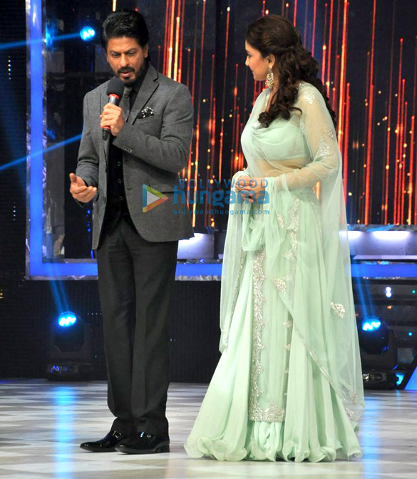 shahrukh madhuri on jhalak dikhhla jaa chennai express special shoot 8