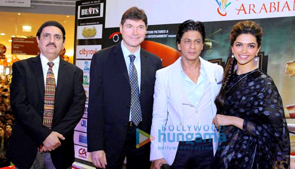 shahrukh deepika promote chennai express in dubai 8