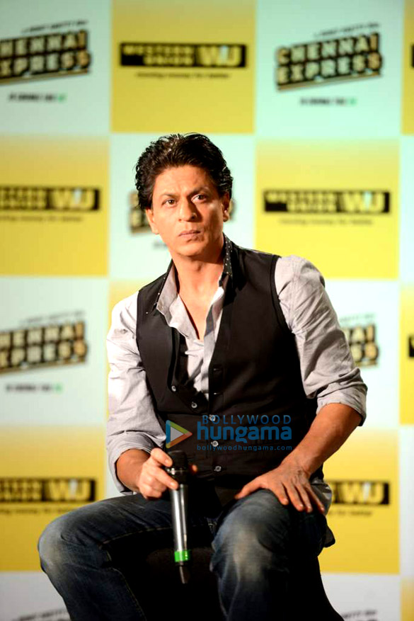 shahrukh promotes chennai express in association with western union 10