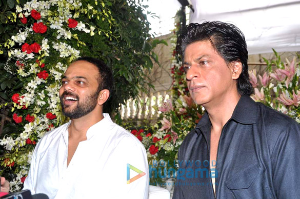 shahrukh khan invites media for eids lunch 3