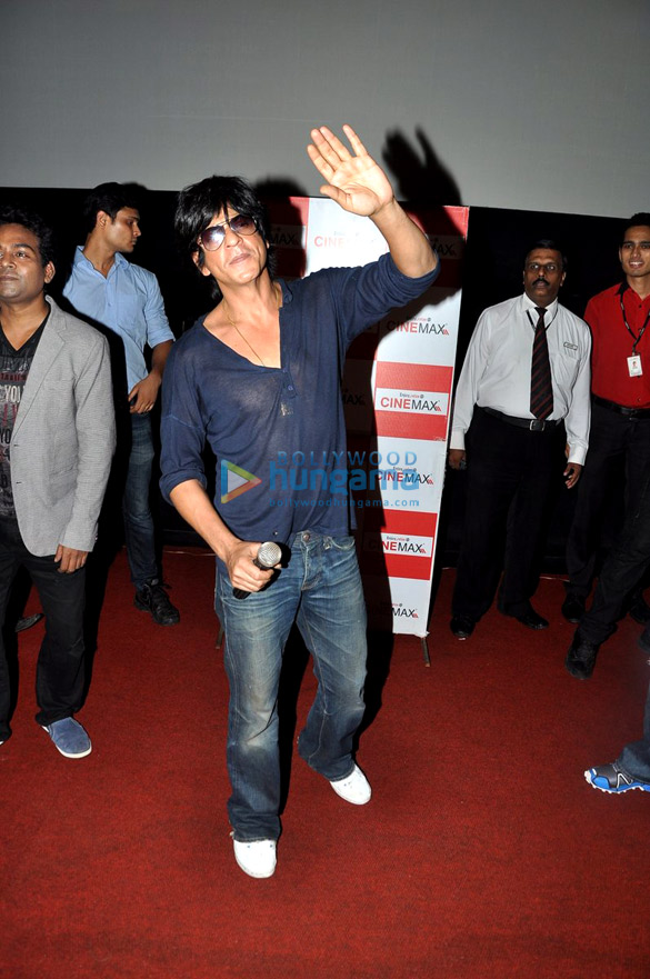 shahrukh rohit shetty promote chennai express at cinemax 5
