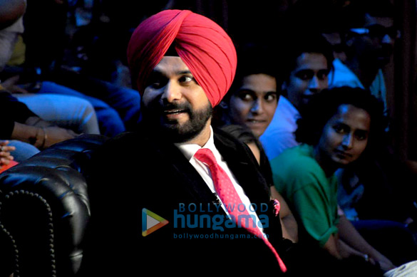 promotion of shuddh desi romance on the sets of comedy with kapil 11