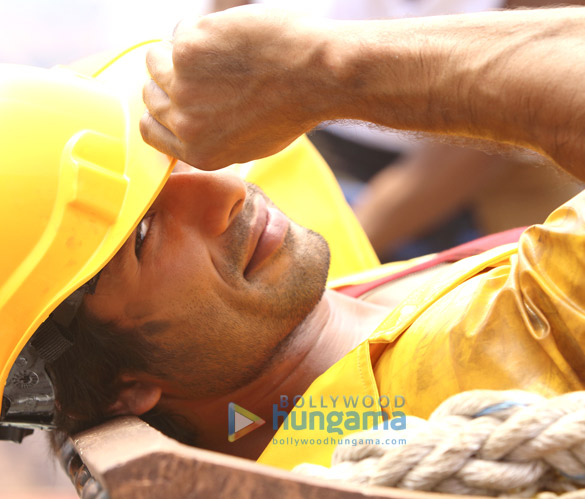 phata poster nikhla hero 69